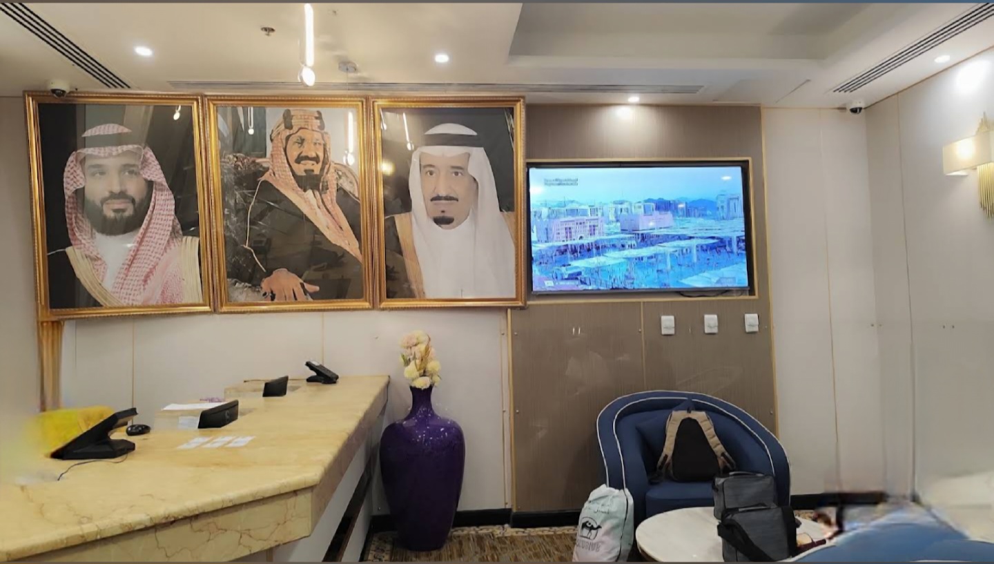 فندق الفيروز الذهبي